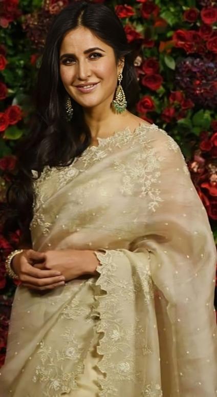 Katrina looked ethereal in an off-white saree made by the talented designer Anushree Reddy at Deepika Padukone and Ranveer Singh's reception. 